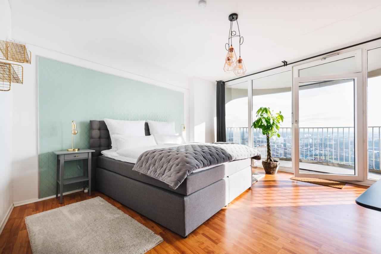 Great City View I 26 Floor I Netflix And Boxspringbed Augsburg Exteriér fotografie